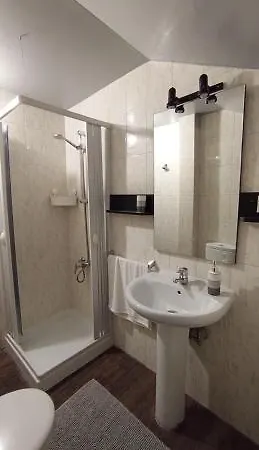 Apartament Riazon3 *